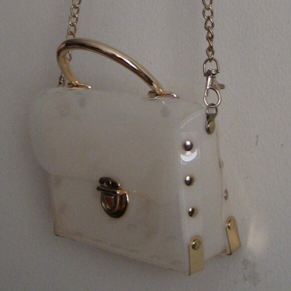 Trunk Style PVC Studded Stadium Crossbody Bag, Gold Cream - Picture 3 of 8